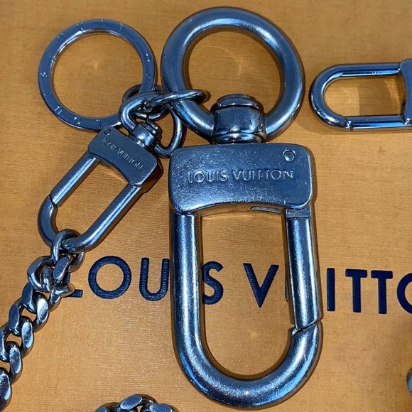 Rare Authentic Louis Vuitton Wallet Chain and Keychain 2 items 25.5” Unisex - Picture 3 of 17